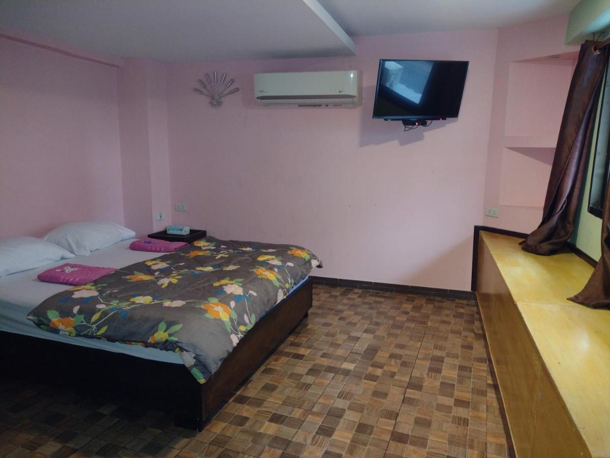 Friendly Hostel - DMK Airport Bangkok Exterior photo